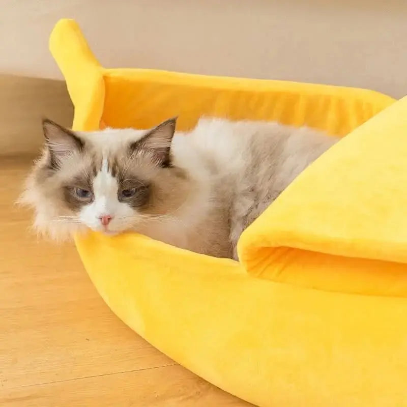 Eco-Friendly Banana Pet Bed